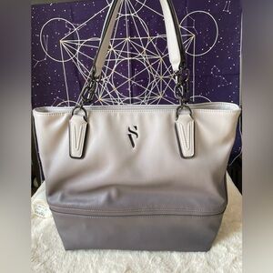 Simply Vera Handbag